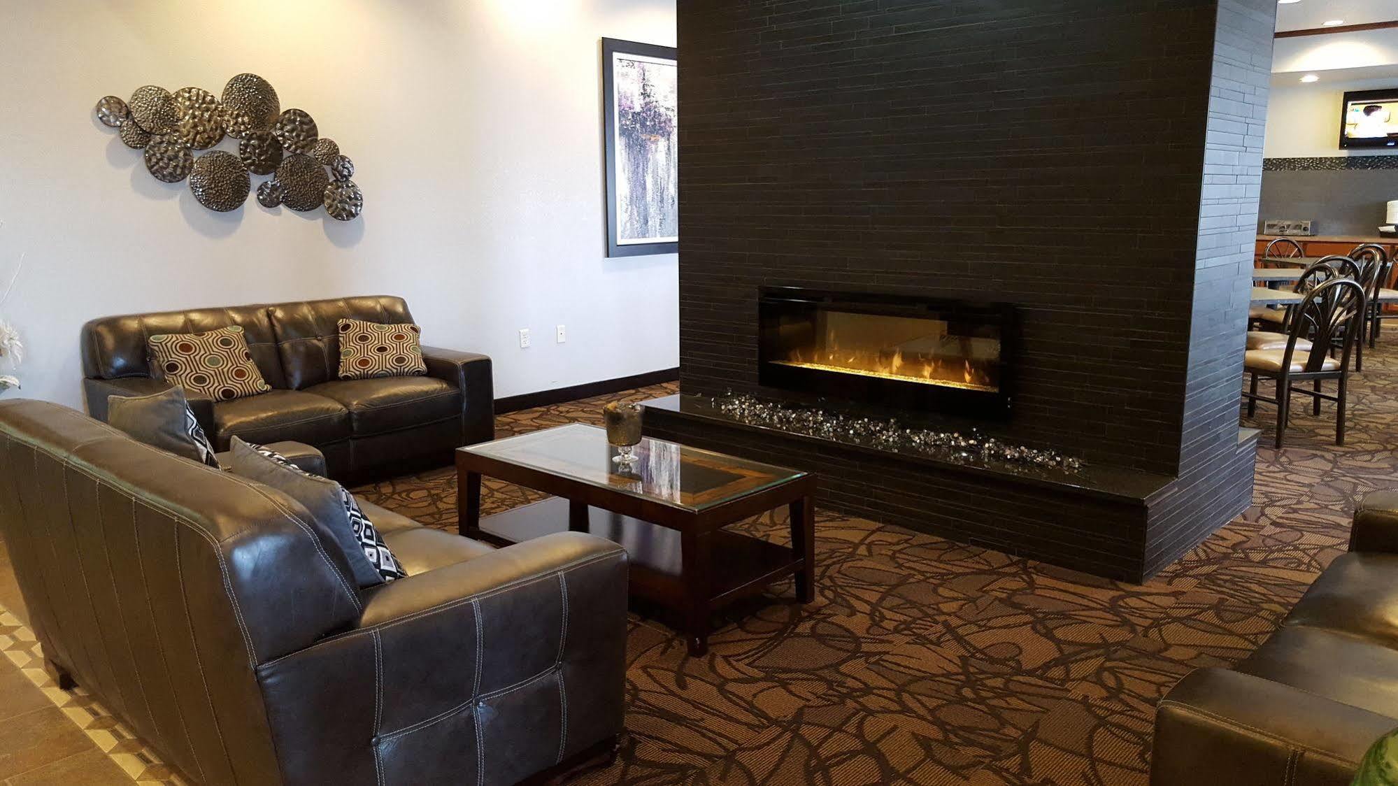 Expressway Suites Fargo Exteriör bild